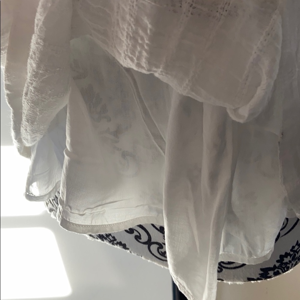 Anthropologie Akemi + Kin embroidered  top - Picture 5 of 11